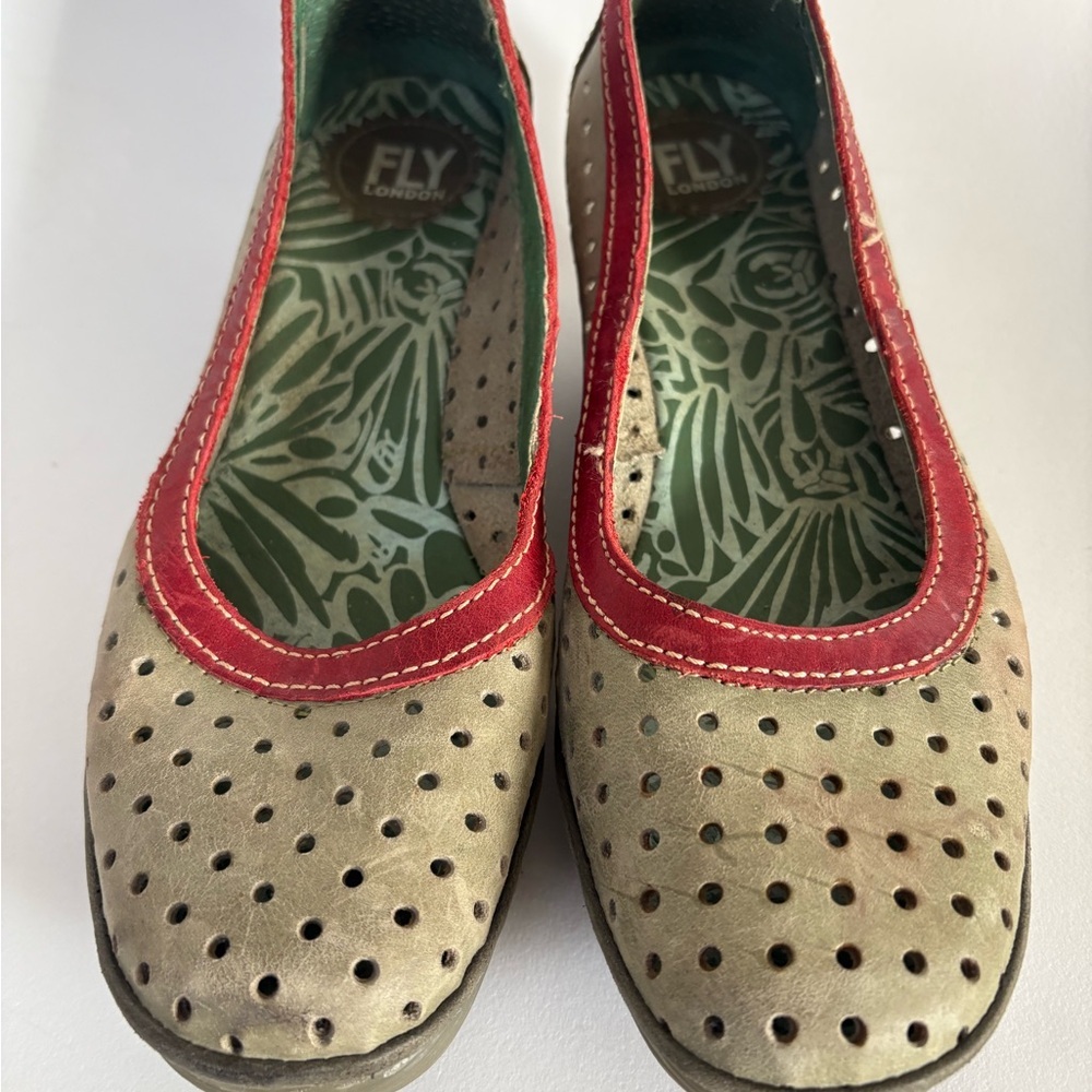 Fly London Yedi Perf stylish leather wedge shoes